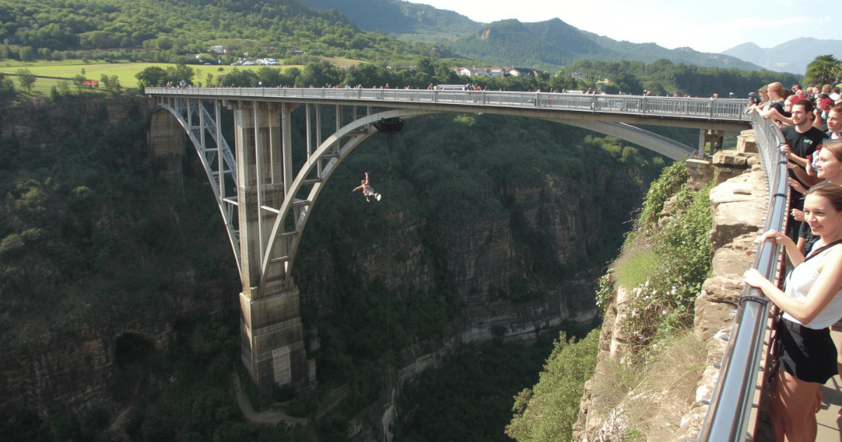Bloukrans Bridge Bungee Jump Viewing Stop (Garden Route)