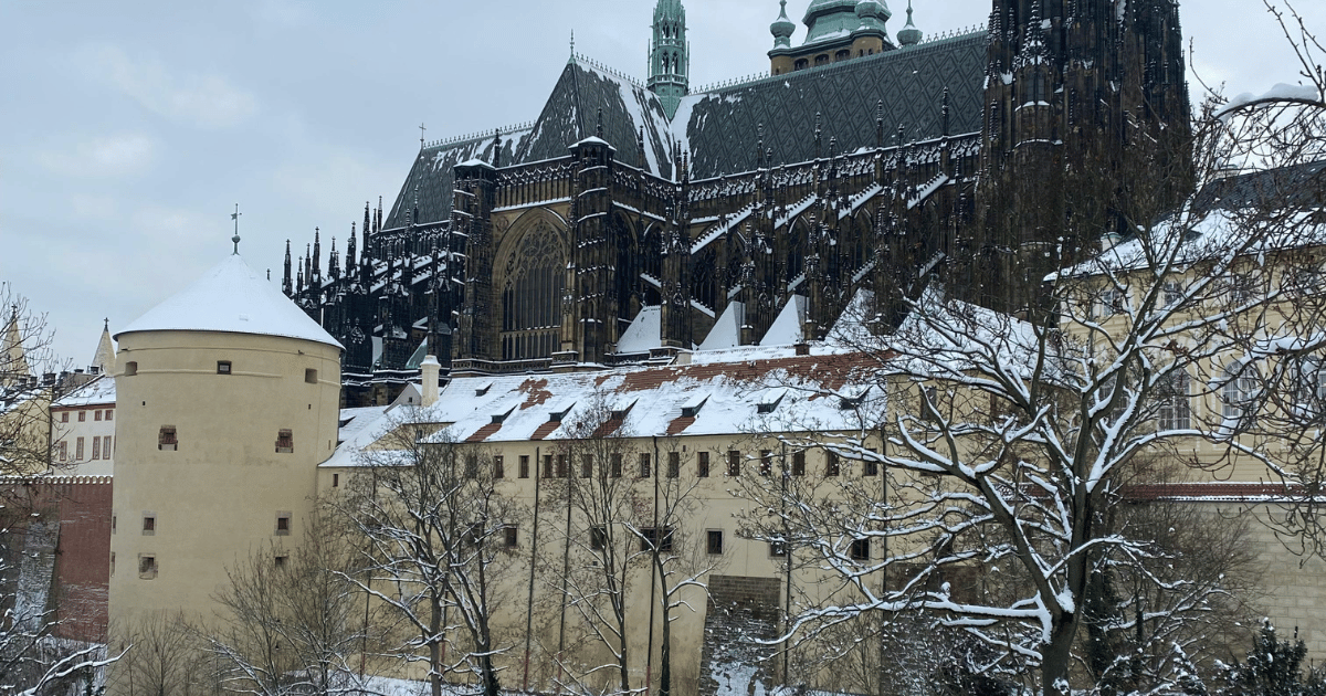 Prague Castle & Old Town Guided Tour (Prague | 3–4 Hours | Morning/Afternoon)