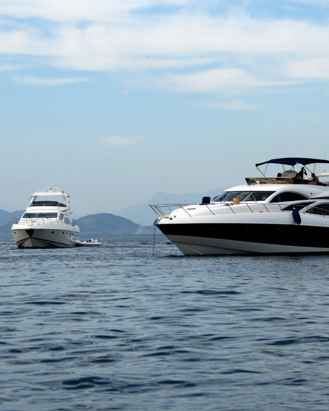 Komodo Liveaboard Yacht Tour – Starts from Labuan Bajo