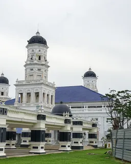 Johor Bahru City Tour (from Singapore or KL)