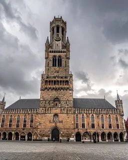 Bruges Walking Tour with Belfry Tower Entry