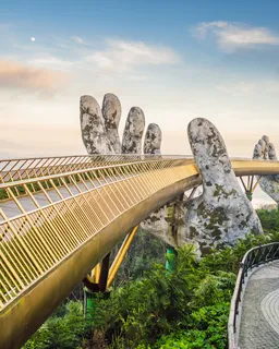 Ba Na Hills & Golden Bridge Tour