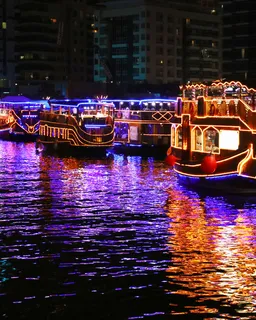 Dubai Dhow Marina Cruise